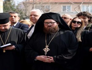 Edirne’deki Bulgar Ortodoks Sveti Georgi Kilisesi’nin Rahibi Aleksandır Çıkırık’ın Ölümünün 1. Yılında Tören Düzenlendi